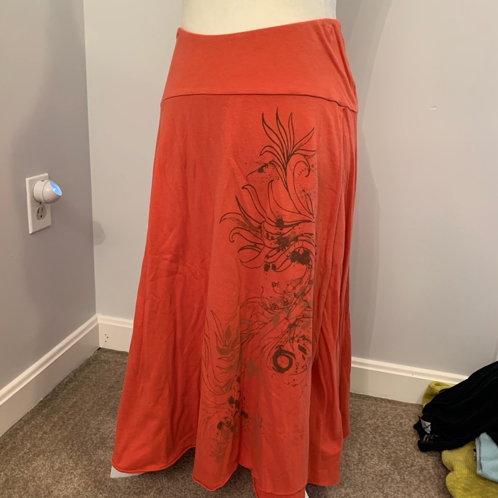 long skirt